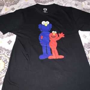 Kaws x Sesame Street t shirt